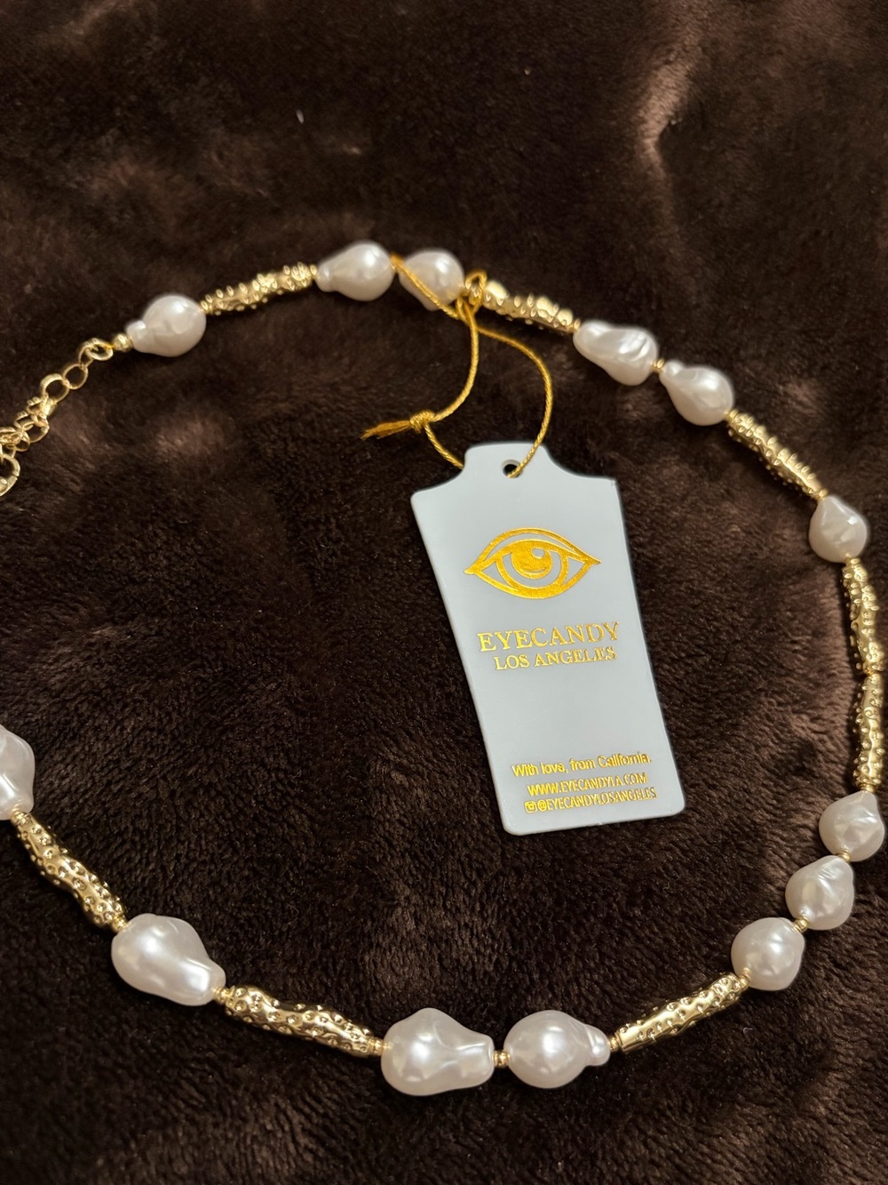 Gold and White Pearl Beaded Necklace